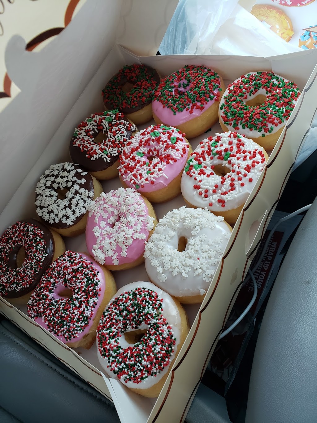 Hot & Creamy Donuts | 7877 Frankford Rd #101, Dallas, TX 75252, USA | Phone: (972) 758-7957