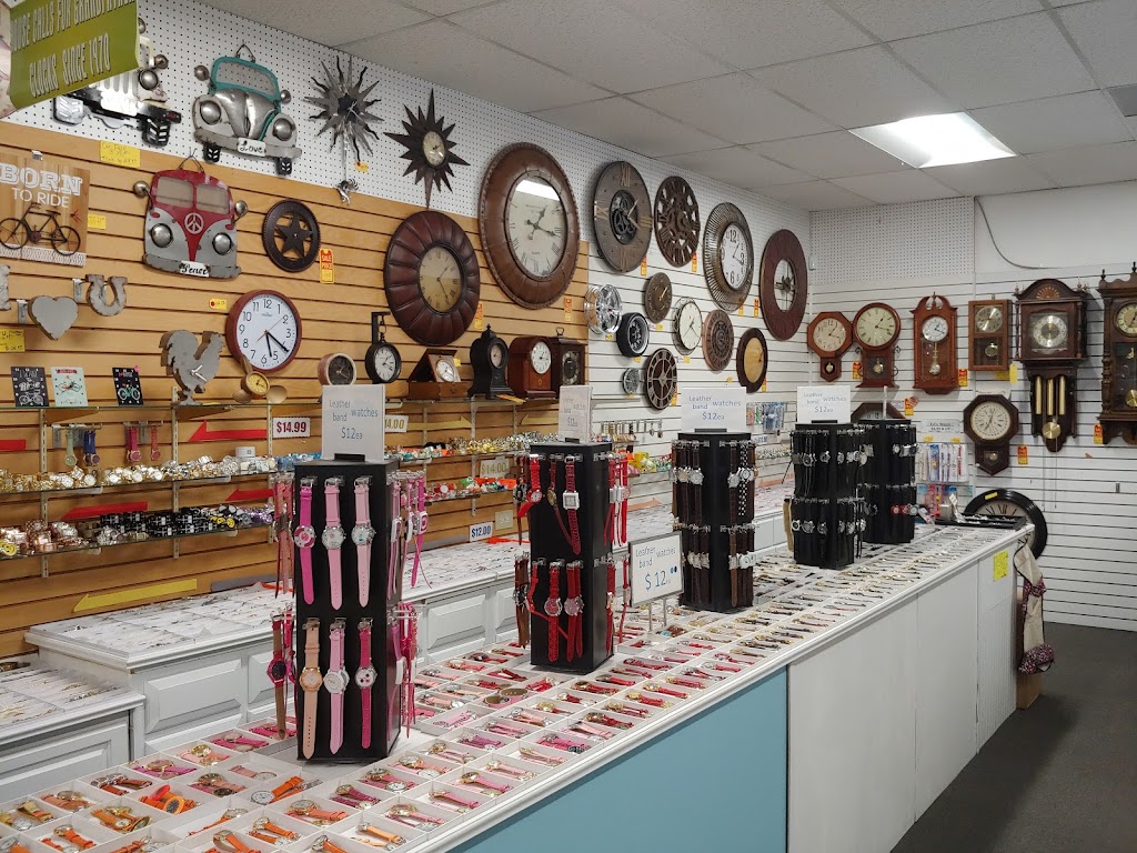 New England Clock Shop - Gold Shop - Repair Shop | 9835 W Bell Rd, Sun City, AZ 85351, USA | Phone: (623) 977-6202