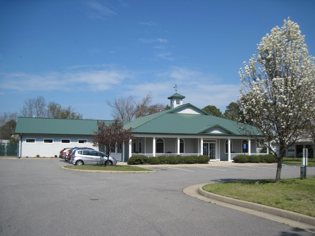 Smithfield Animal Hospital | 805 S Church St, Smithfield, VA 23430, USA | Phone: (757) 357-9308