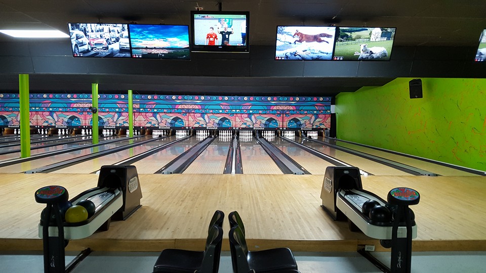 Foxs Alley Bowling, Bar, & Grill | #A, 1901, Skyway Dr, Monroe, NC 28110, USA | Phone: (704) 776-9518