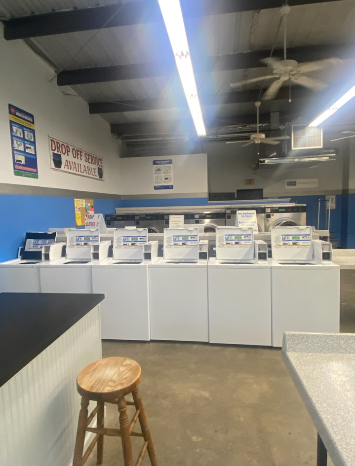 Maytag Equipped Laundromat | 70117 LA-59 Ste H, Abita Springs, LA 70420, USA | Phone: (985) 273-9605