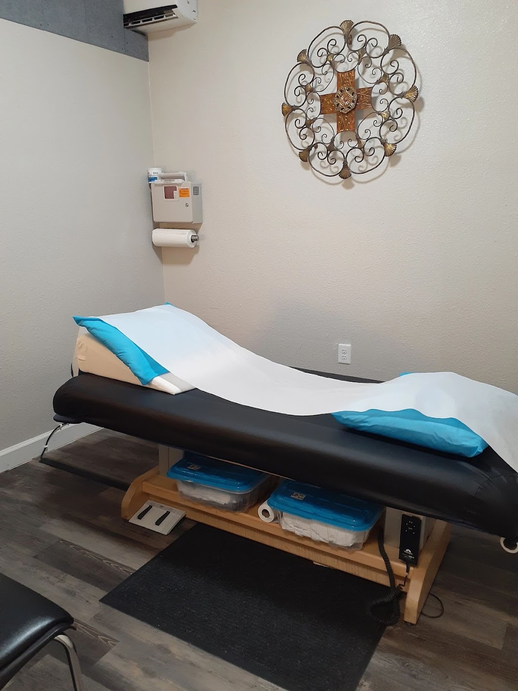 Ancient Healing Wellness & Acupuncture Center | 103 N Park Blvd, San Antonio, TX 78204, USA | Phone: (210) 874-6617