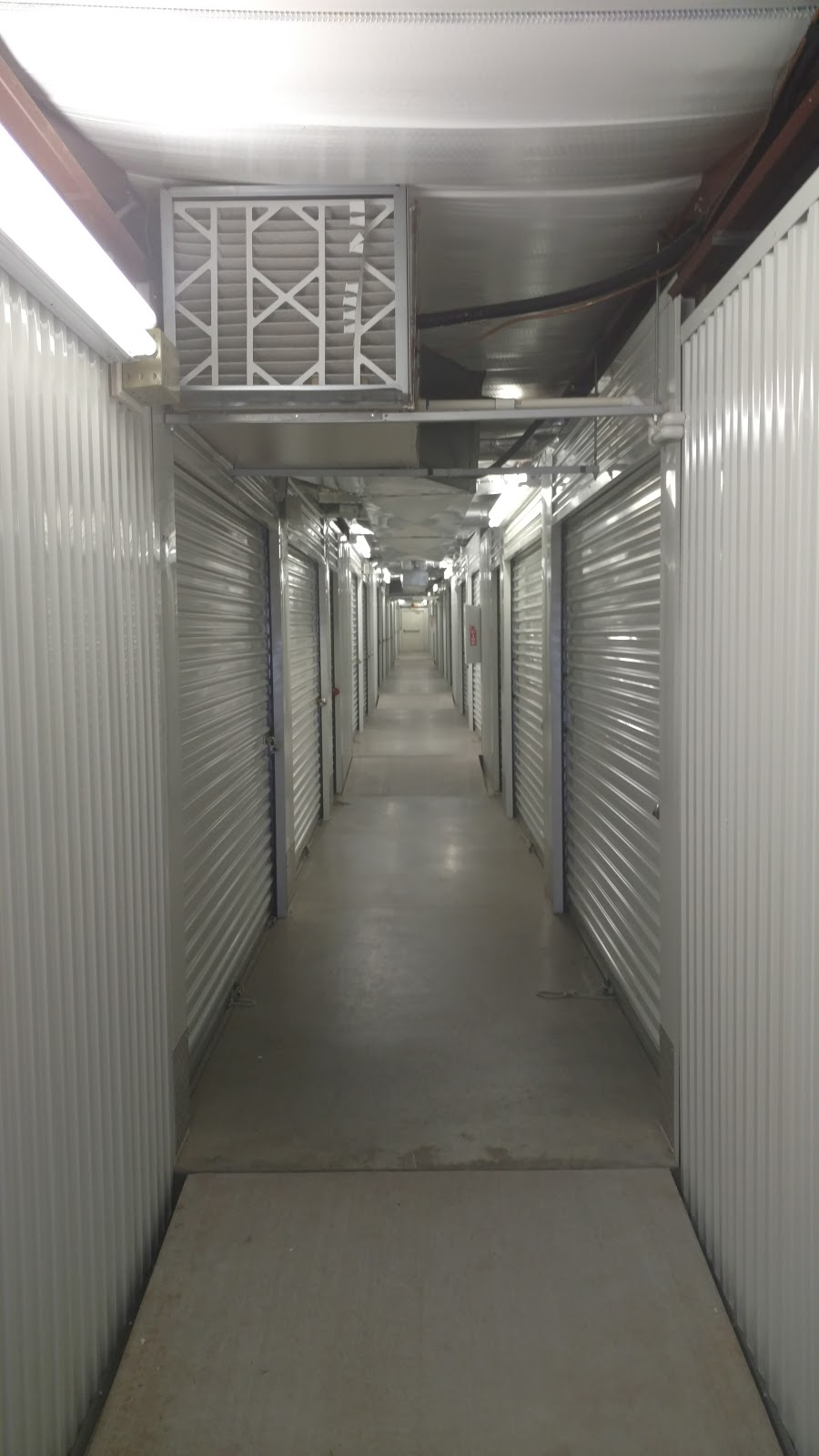 Bryant Square Self Storage | 1750 E 2nd St, Edmond, OK 73034, USA | Phone: (405) 645-7537