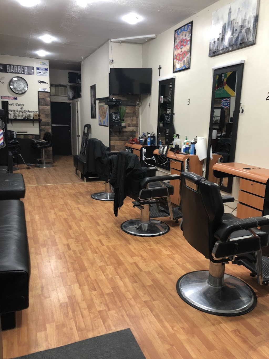 Professional Image Barber Shop in 1571B Dutch Broadway, Elmont, NY
