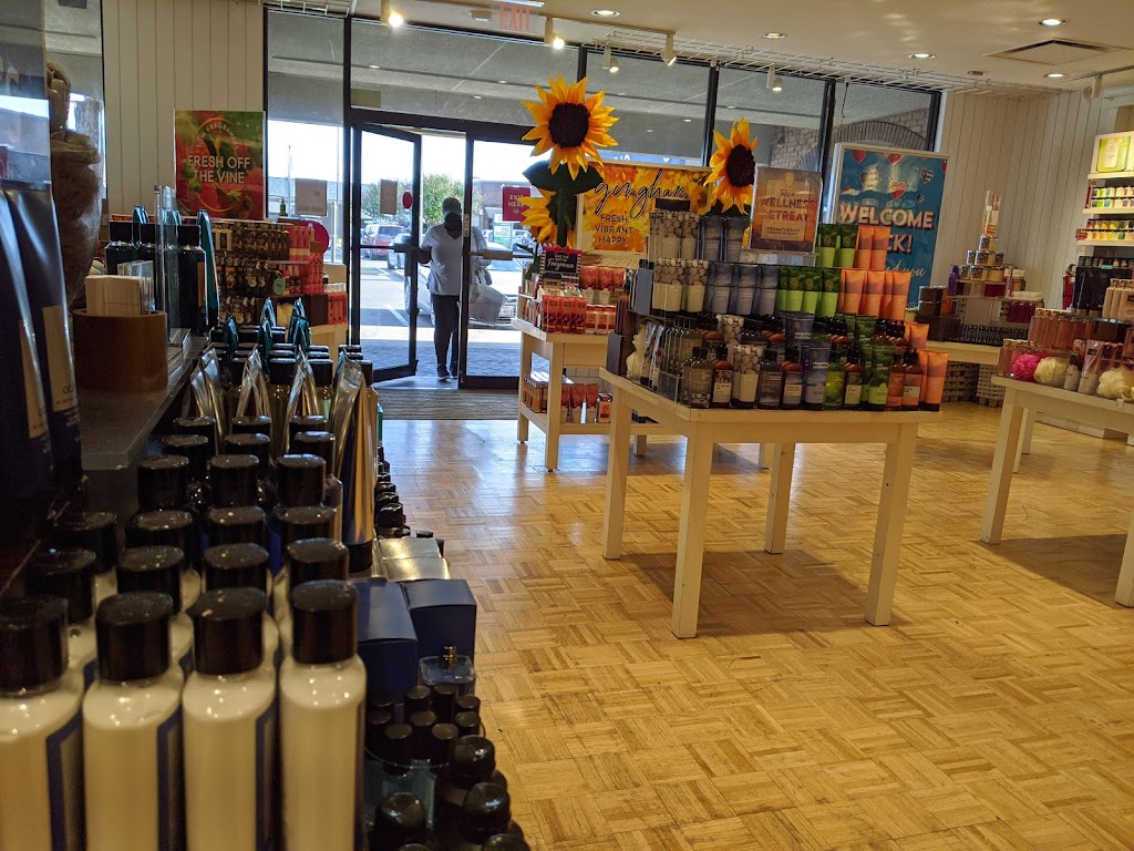 Bath & Body Works | 412 Lincoln Square, Arlington, TX 76011, USA | Phone: (817) 277-3763