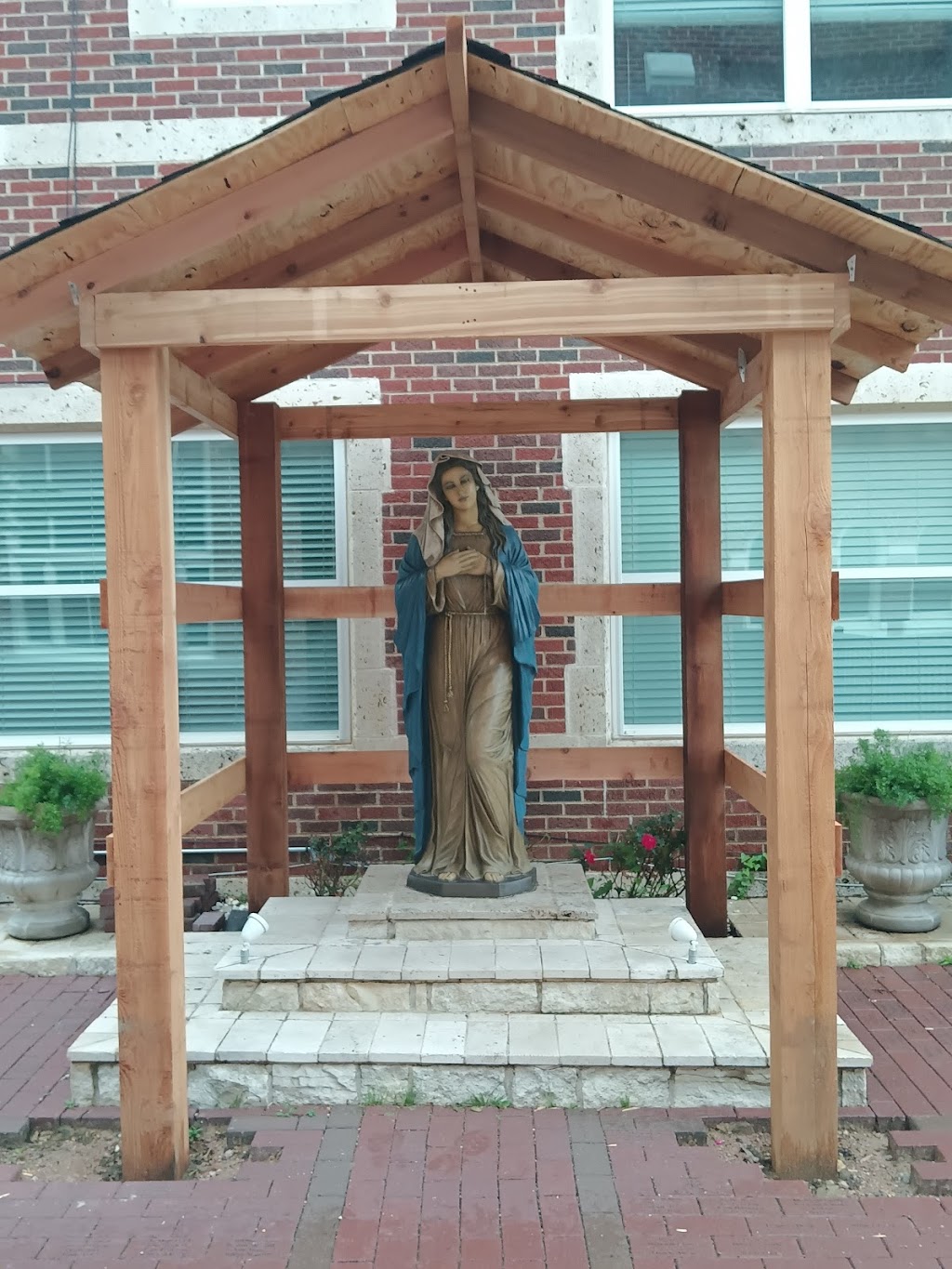 St. Mary of the Assumption Catholic Church | 509 W Magnolia Ave, Fort Worth, TX 76104, USA | Phone: (817) 923-1911