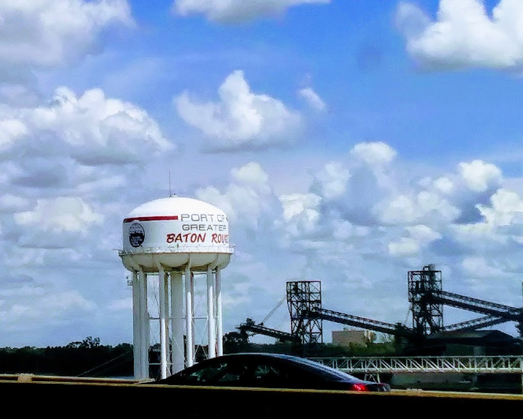 Rivault Memorial Park in 900 S Jefferson Ave, Port Allen, LA 70767, USA