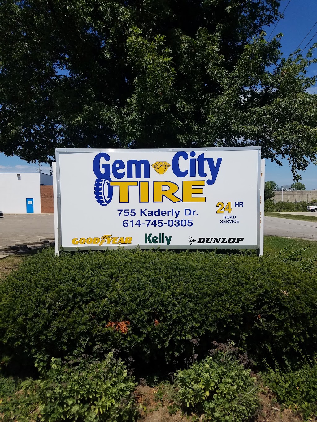 Gem City Tire | 755 Kaderly Dr, Columbus, OH 43228, USA | Phone: (614) 745-0305