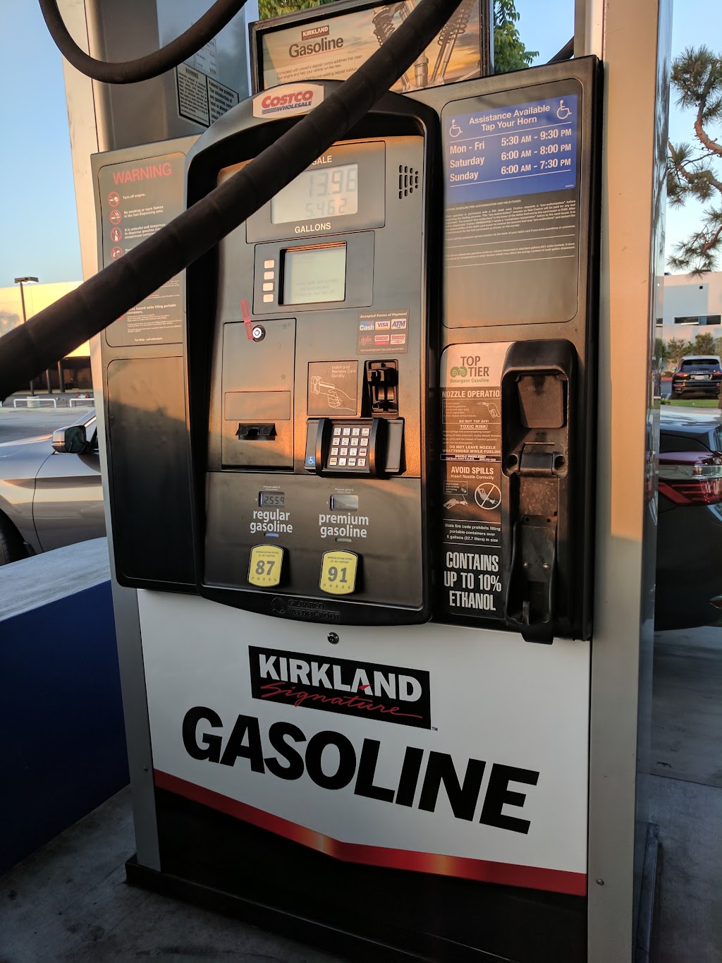 Costco Gas Station | 14501 Hindry Ave, Hawthorne, CA 90250, USA | Phone: (310) 727-0403