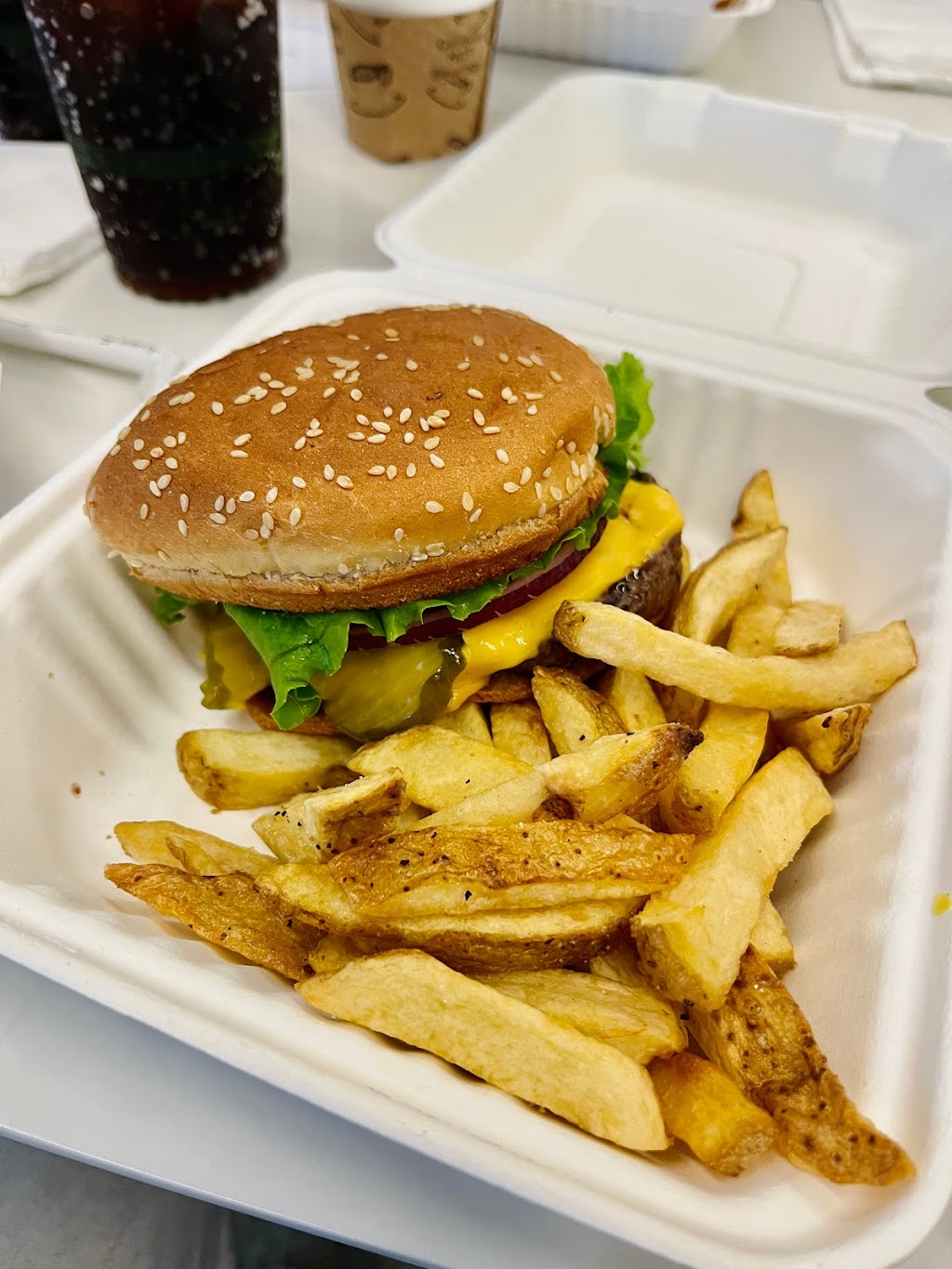 Burger Joint | 806 S Airport Blvd, San Francisco, CA 94128, USA | Phone: (650) 821-9308