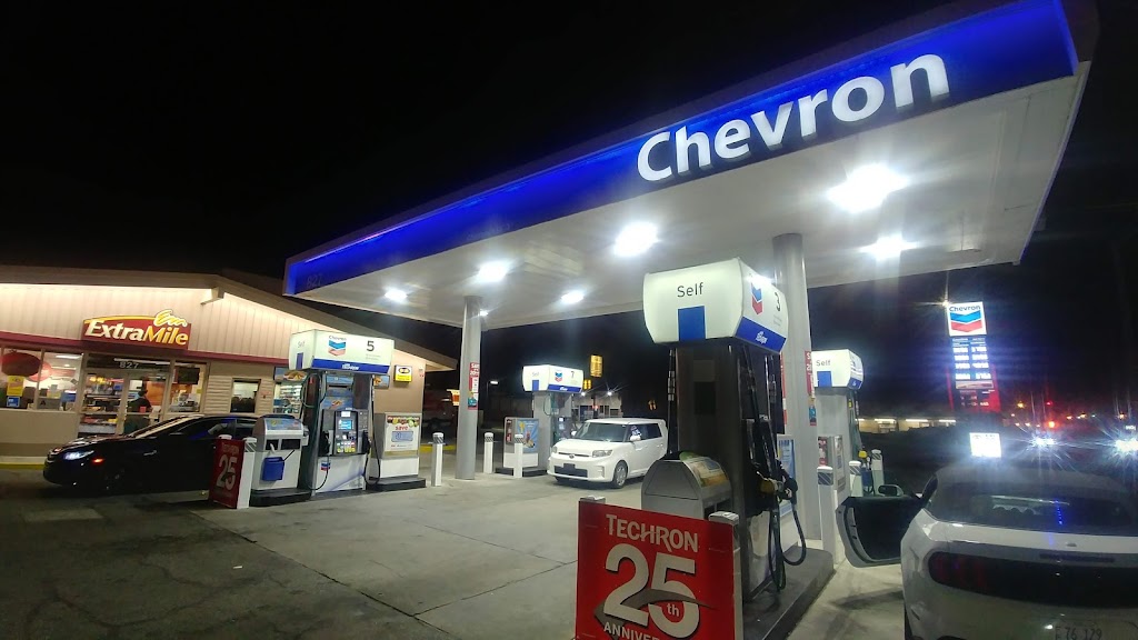 Chevron | 827 W Ramsey St, Banning, CA 92220, USA | Phone: (951) 206-0371