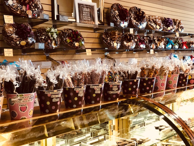 dolce confections | 1319 Broadway, Hewlett, NY 11557, USA | Phone: (516) 374-1940