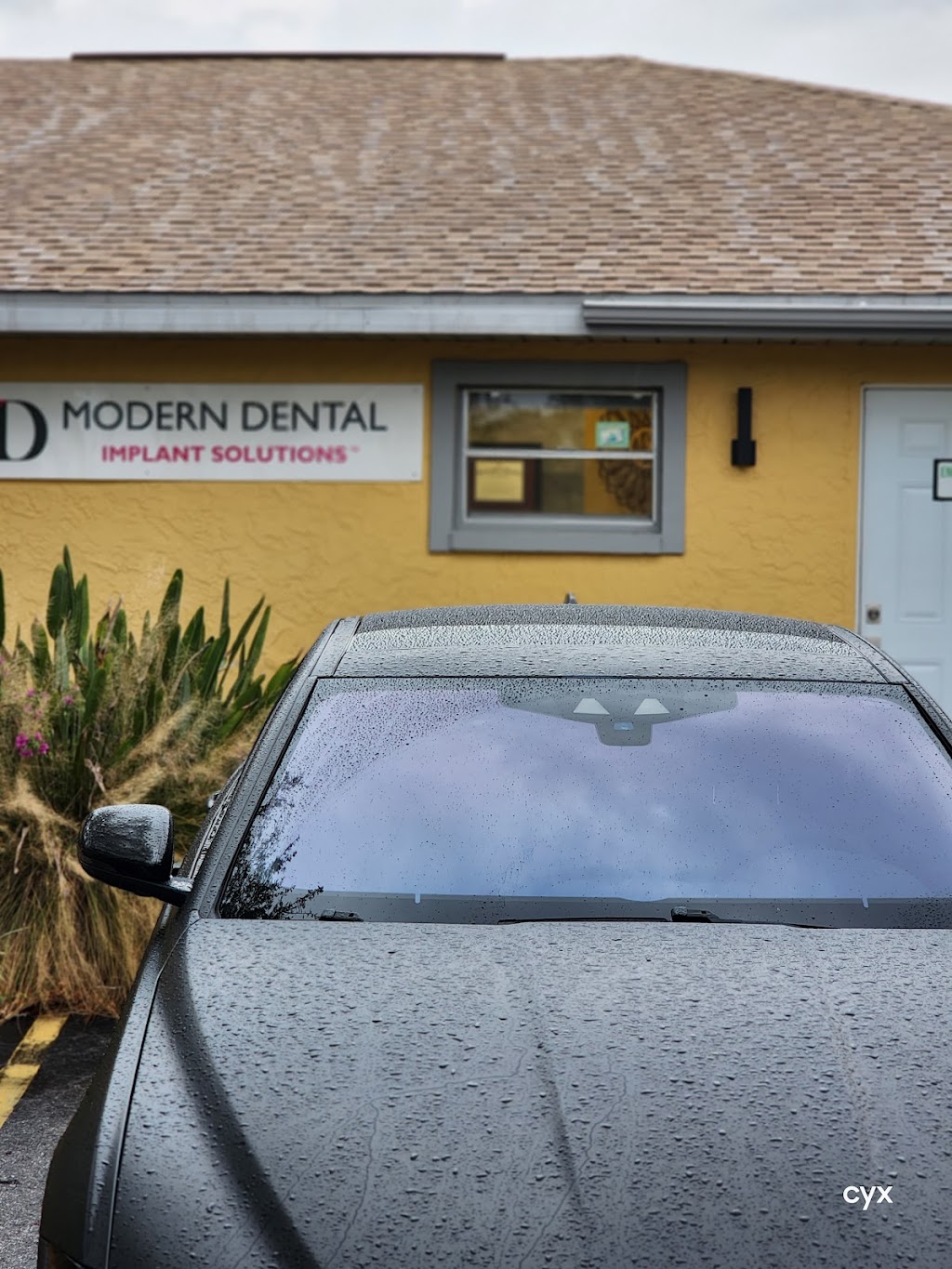 Modern Dental Implant Solutions® | 705 W Del Webb Blvd West, Sun City Center, FL 33573 | Phone: (941) 260-4451