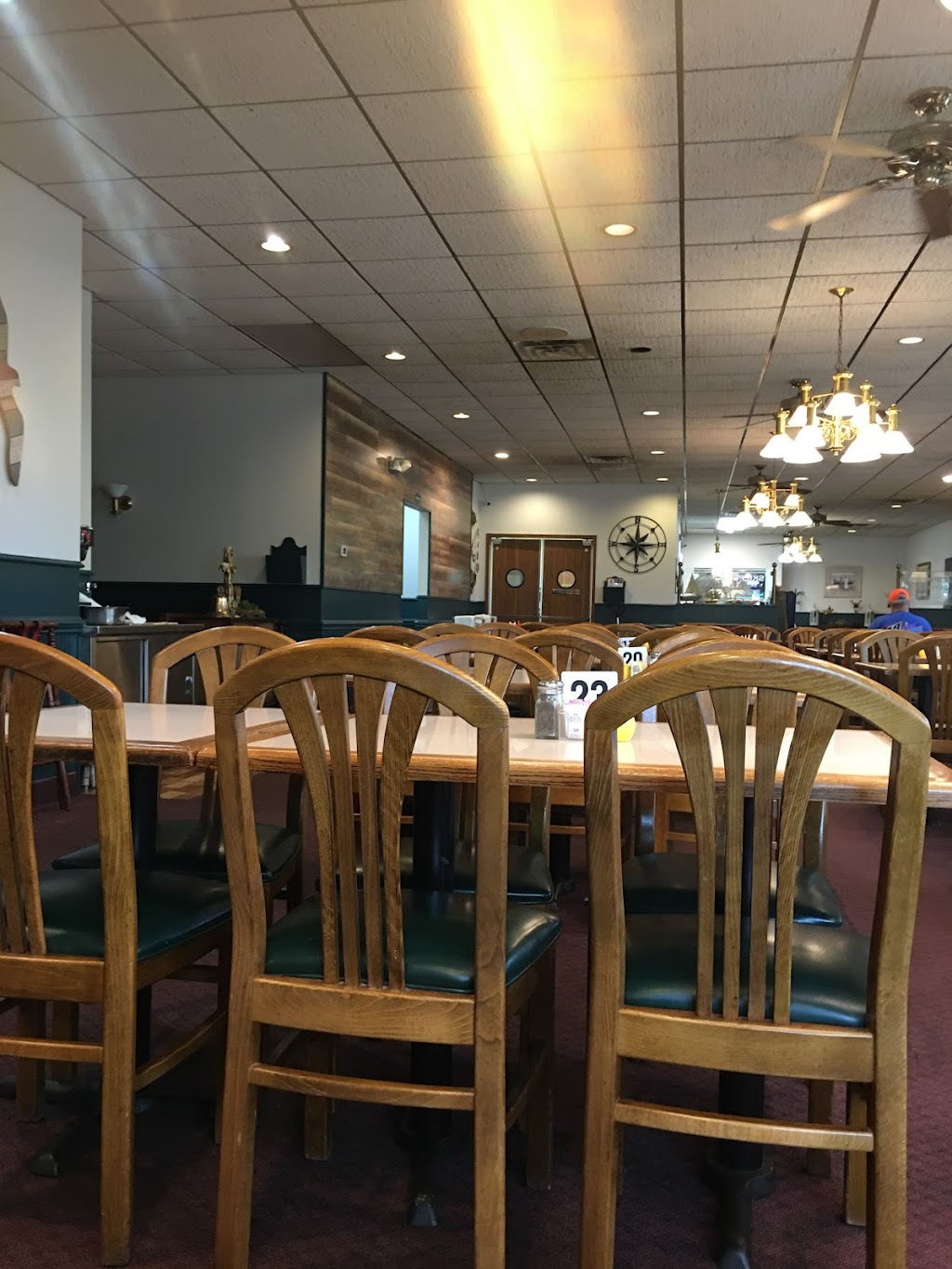 Skippers Seafood Restaurant | 2409 S Main St, High Point, NC 27263, USA | Phone: (336) 885-8678