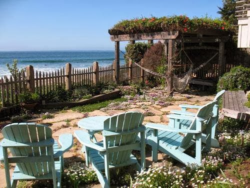 Aquarius Beach House Rental | 105 21st Ave, Santa Cruz, CA 95062, USA | Phone: (408) 218-7066