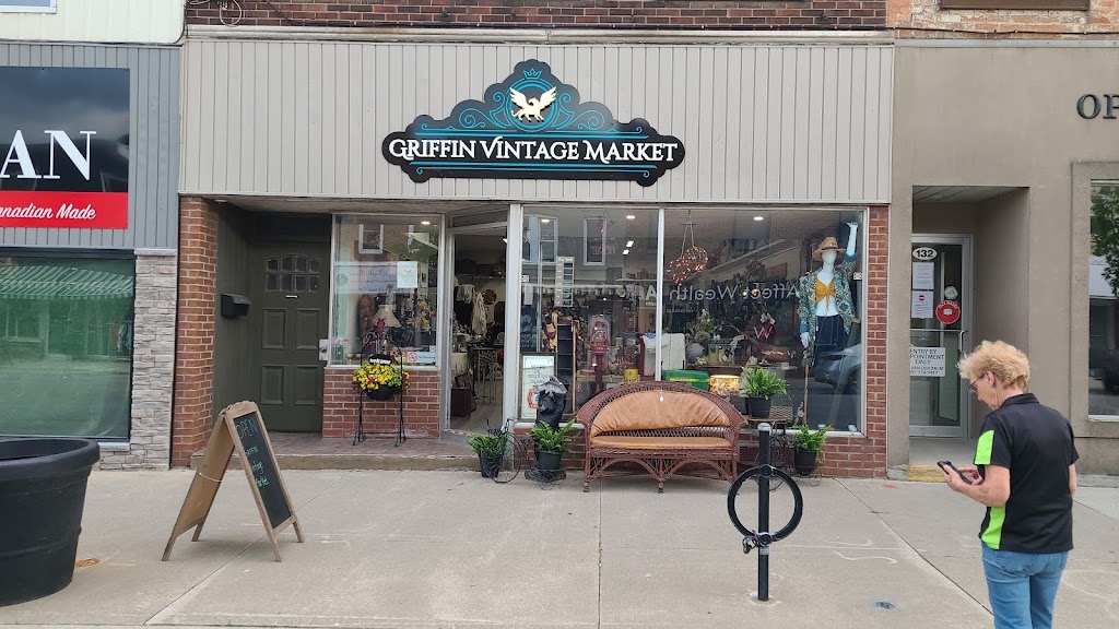 Griffin Vintage Market | 134 Queen St, Dunnville, ON N1A 1H7, Canada | Phone: (905) 515-6037