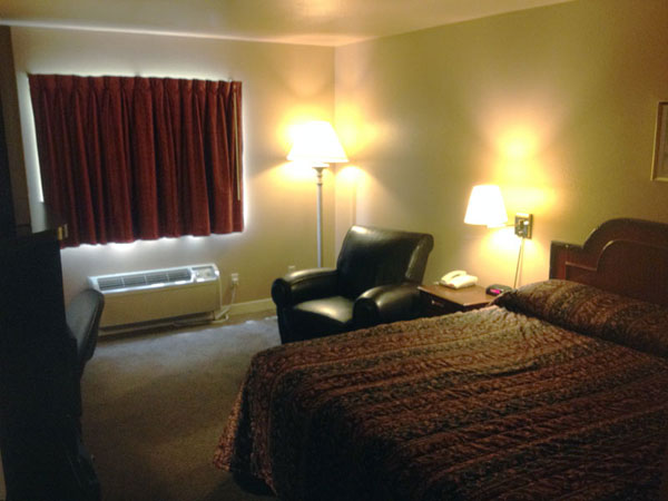 Home Place Inn | 181 Imperial Way, Nicholasville, KY 40356, USA | Phone: (859) 885-9889