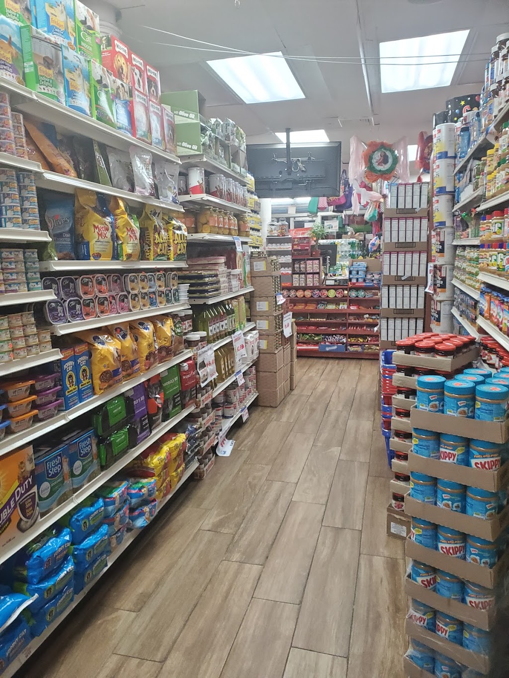 Berry Goods Supermarket | 1413 Avenue J, Brooklyn, NY 11230, USA | Phone: (718) 975-5019