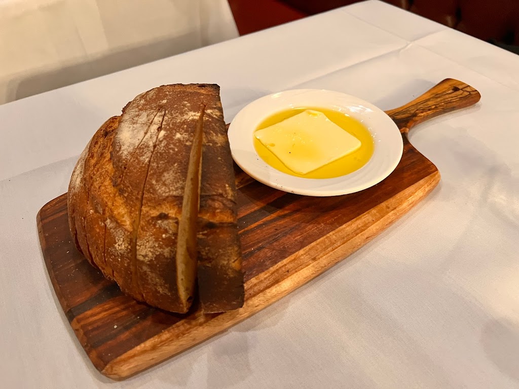 Cork & Crust Italian Mediterranean Kitchen | 90 La Roche Ave, Harrington Park, NJ 07640, USA | Phone: (201) 367-1550