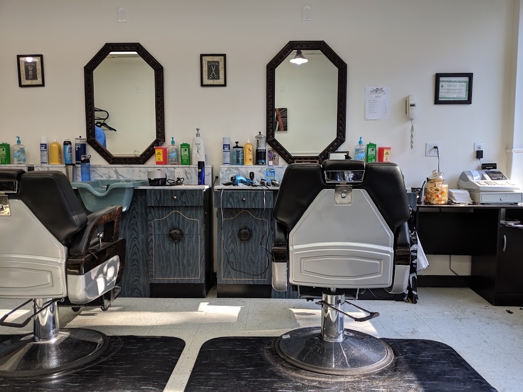 Hoyt-Bedford Barber Shop | 173 Morgan St, Stamford, CT 06905, USA | Phone: (203) 324-1994