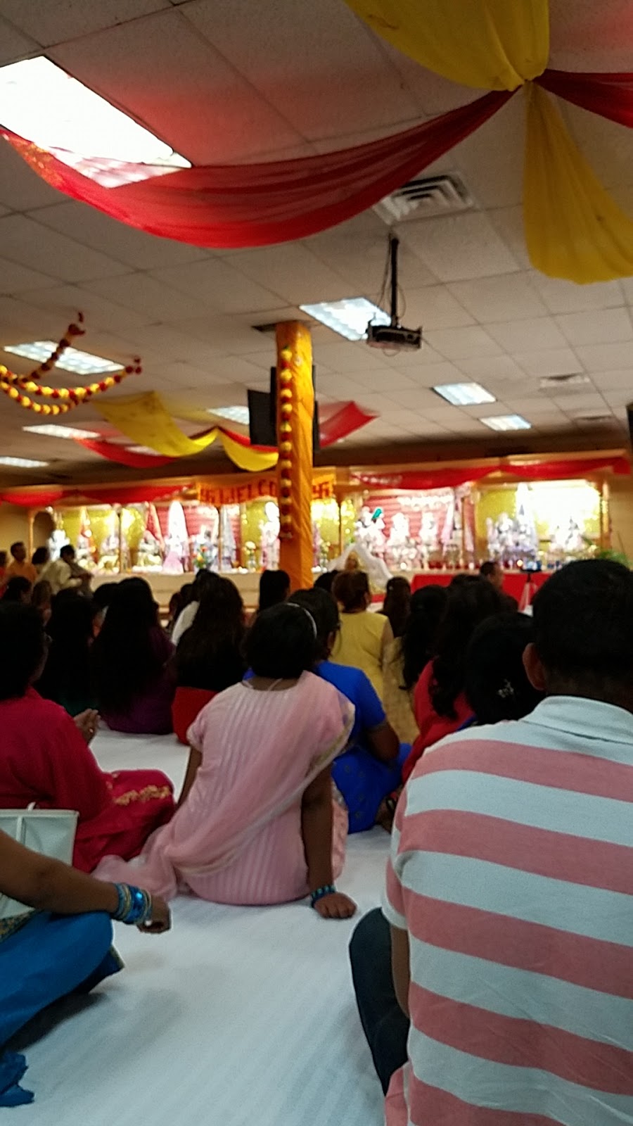 MHDS Vishnu Mandir | 4022 N Washington Ave, Minneapolis, MN 55412, USA | Phone: (612) 522-1201