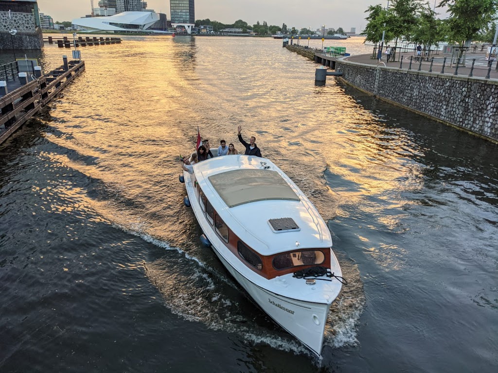 Pure Boats Amsterdam | Keizersgracht 106, 1015 CV Amsterdam, Netherlands | Phone: 020 215 7420