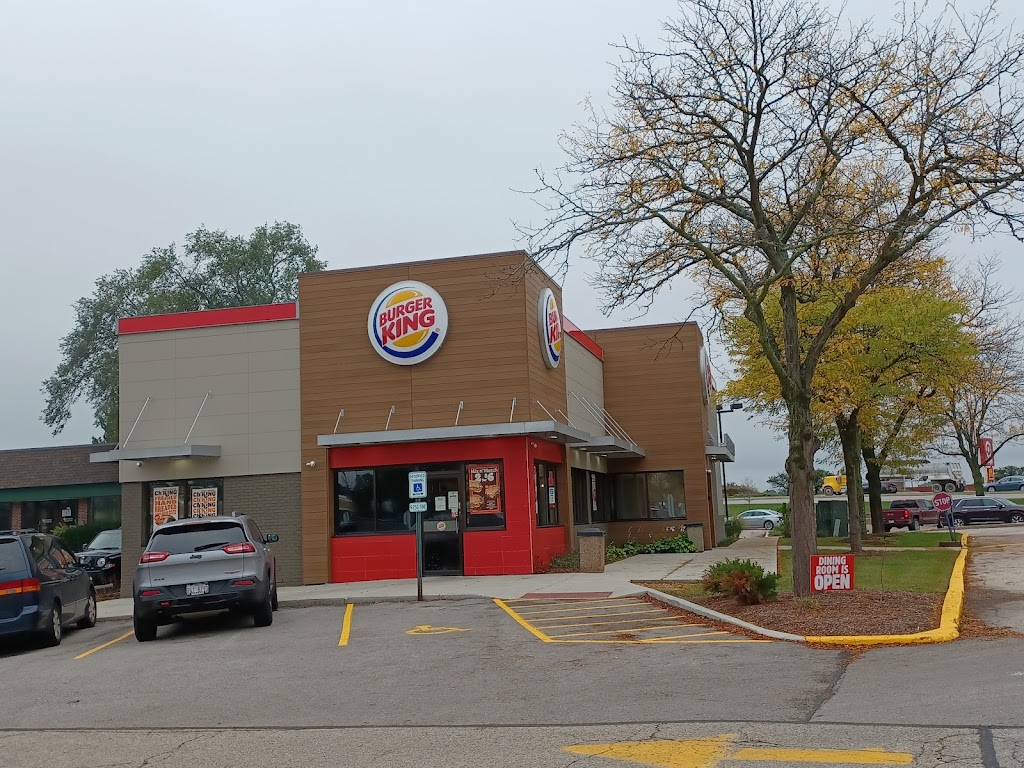 Burger King | 642 S Rand Rd, Lake Zurich, IL 60047, USA | Phone: (224) 286-1339