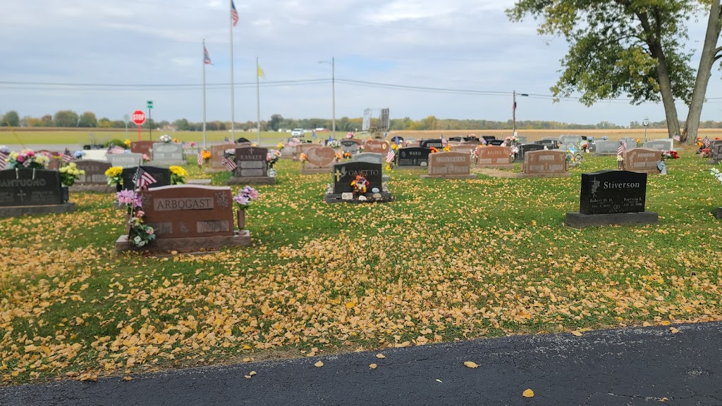 Saint Marys Cemetery | 1040 OH-18, Tiffin, OH 44883, USA | Phone: (419) 447-2087