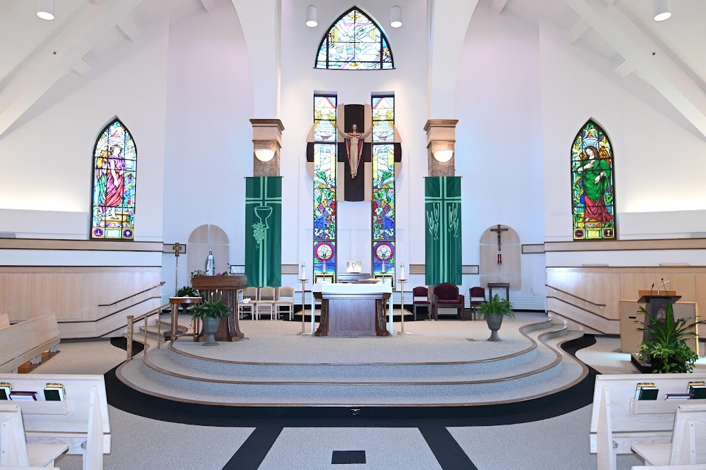 St. Alexander Church | 50 Pelham Town Square, Fonthill, ON L0S 1E0, Canada | Phone: (905) 892-3090