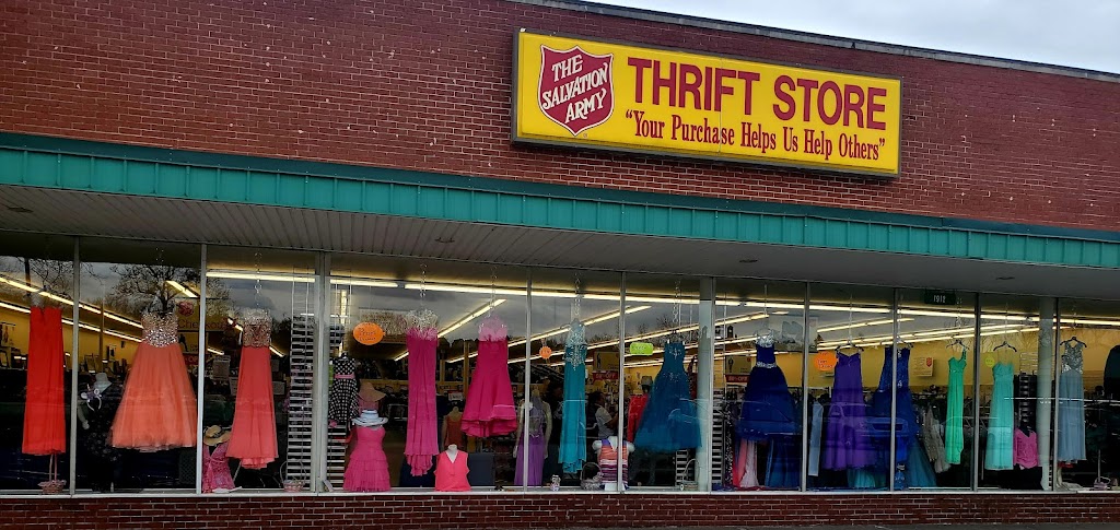 The Salvation Army Thrift Store & Donation Center | 1912 River Rd, North Apollo, PA 15673, USA | Phone: (724) 478-3776