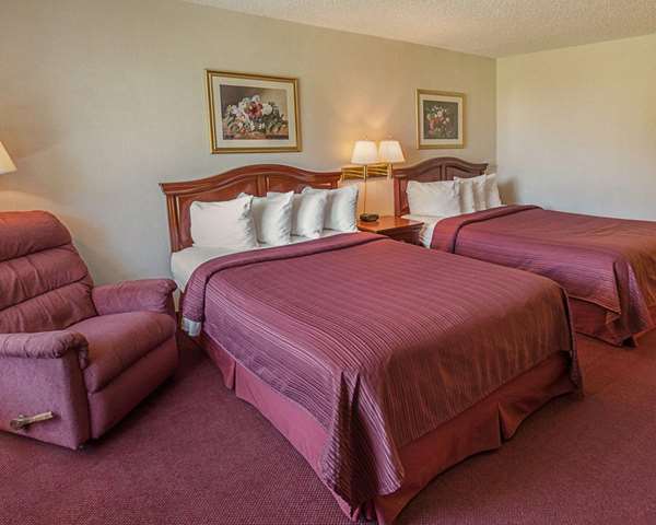 Quality Inn | 107 Chamber of Commerce Dr, Ennis, TX 75119, USA | Phone: (972) 875-9641