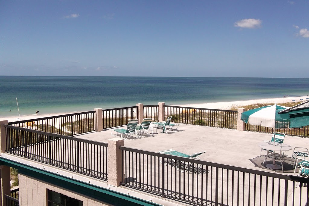 All Seasons Vacation Resort | 13070 Gulf Ln, Madeira Beach, FL 33708, USA | Phone: (727) 399-2255