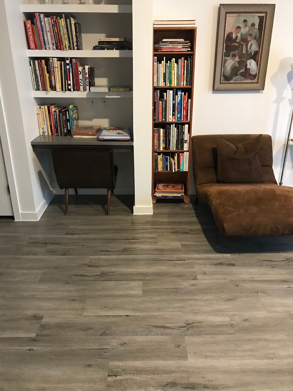 Wallis Booksellers | E-commerce business Abebooks.com, Cedar Park, TX 78613, USA | Phone: (512) 777-9412