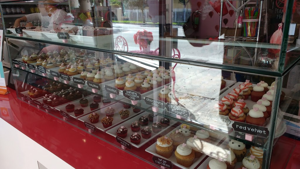 Bunnie Cakes | 8450 NW 53rd St Suite H101, Doral, FL 33166, USA | Phone: (786) 577-3243