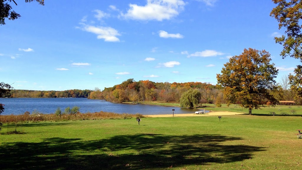 Halfmoon Lake Day Use Facility | 8725 Hankerd Rd, Gregory, MI 48137, USA | Phone: (734) 426-4913