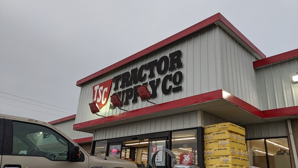 Tractor Supply Co. | 1101 Hillview Ln, Franklin, TN 37064, USA | Phone: (615) 791-0791