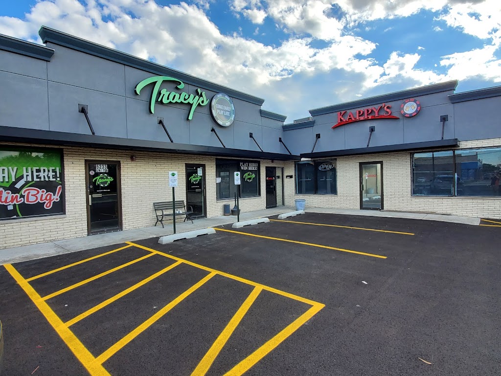 Tracys | 5233 159th St, Oak Forest, IL 60452, USA | Phone: (708) 925-9075