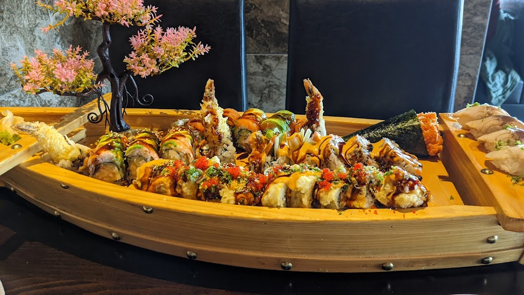 Iwa sushi | 7781 Amana Trail #205, Inver Grove Heights, MN 55077, USA | Phone: (651) 455-1473