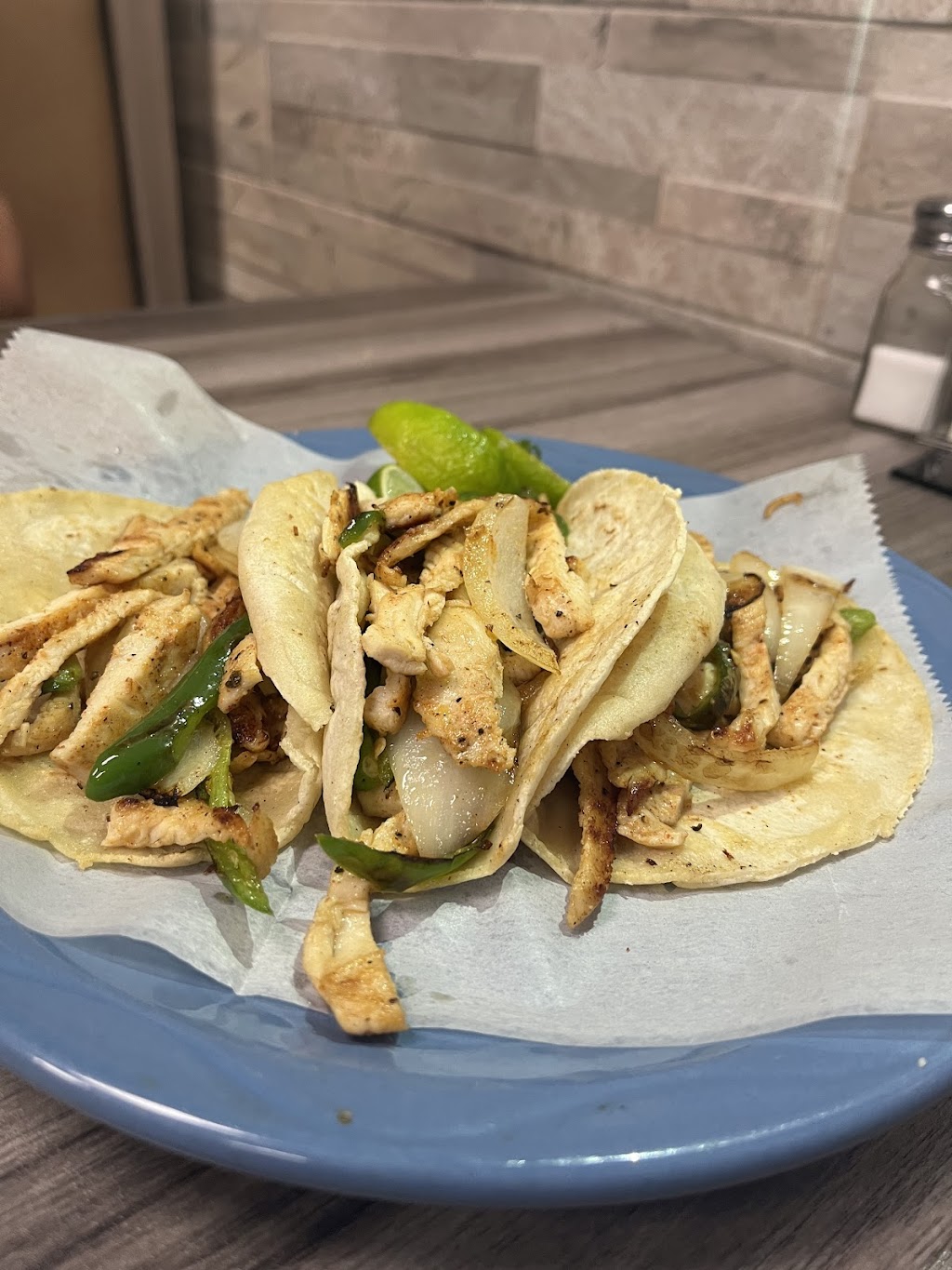 San Miguel Mexican Grill | 2713 S Orlando Dr, Sanford, FL 32773, USA | Phone: (407) 324-3100
