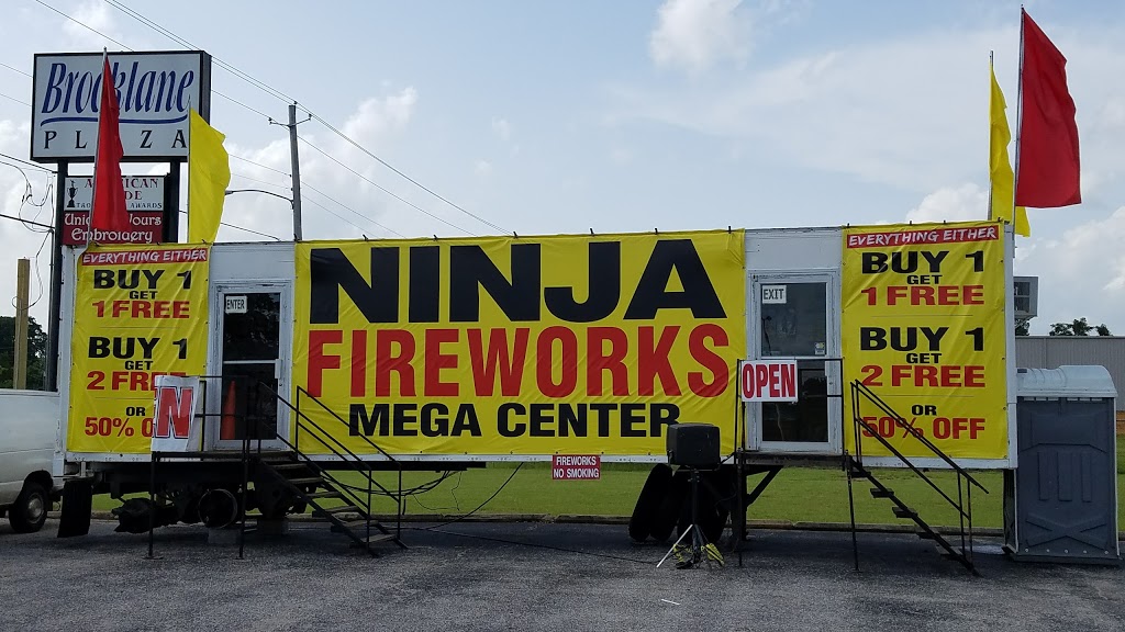 Ninja Fireworks Hueytown | 1011 Brooklane Dr, Hueytown, AL 35023, USA | Phone: (205) 310-8555