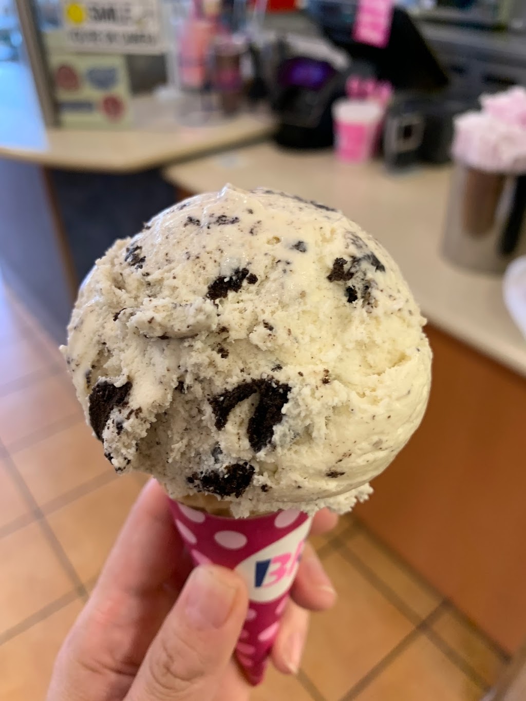 Baskin-Robbins | Peachtree Plaza, 5150 E Kings Canyon Rd, Fresno, CA 93727, USA | Phone: (559) 252-3131