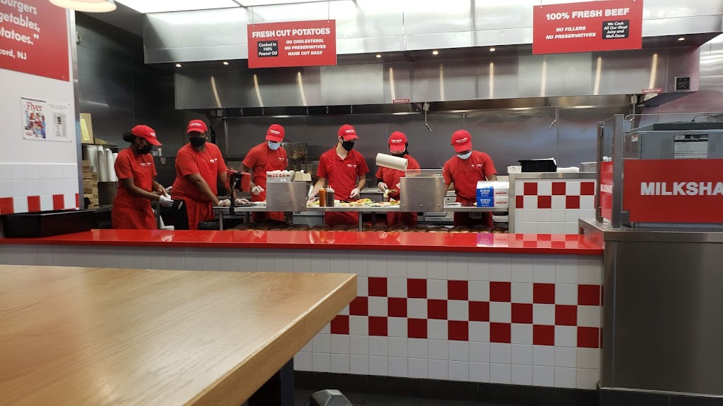 Five Guys | 6302 York Rd, Baltimore, MD 21212, USA | Phone: (443) 438-7217