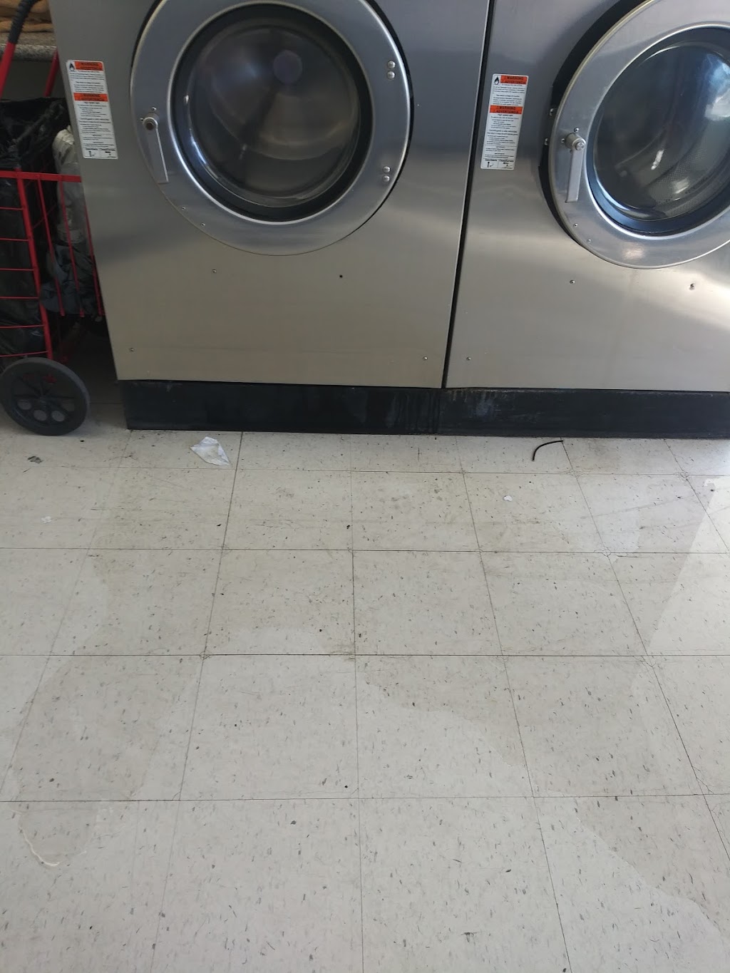 Bell Laundromat | 4803 E Gage Ave, Bell, CA 90201 | Phone: (818) 945-7083