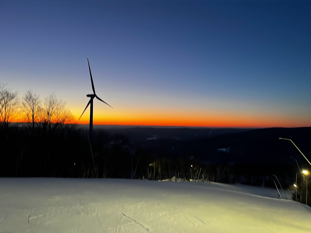 Jiminy Peak Wind Turbine | Potter Mountain Rd, Hancock, MA 01237, USA | Phone: (413) 738-5500