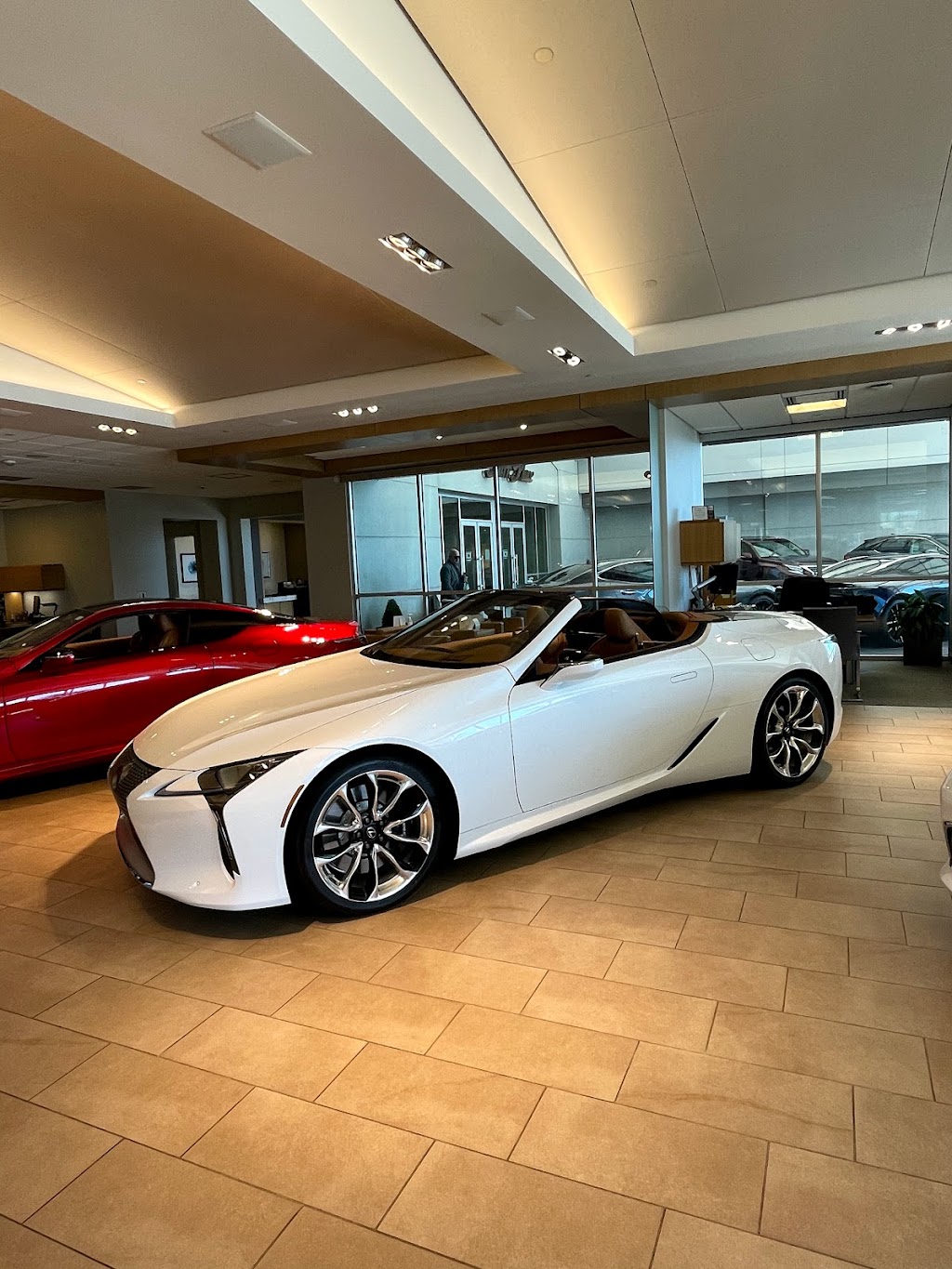 Park Place Lexus Grapevine | 901 E State Hwy 114, Grapevine, TX 76051, USA | Phone: (817) 310-9671