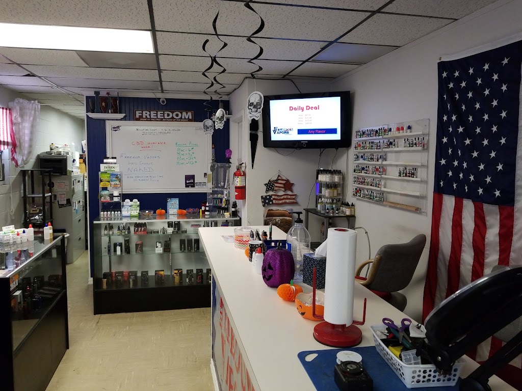 Freedom Vapor | 104 S Main St, Venus, TX 76084, USA | Phone: (817) 449-8777