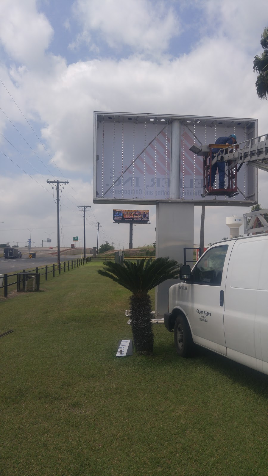 Cajun Signs | 408 S Jesse Lee St, Kemp, TX 75143, USA | Phone: (903) 288-7201