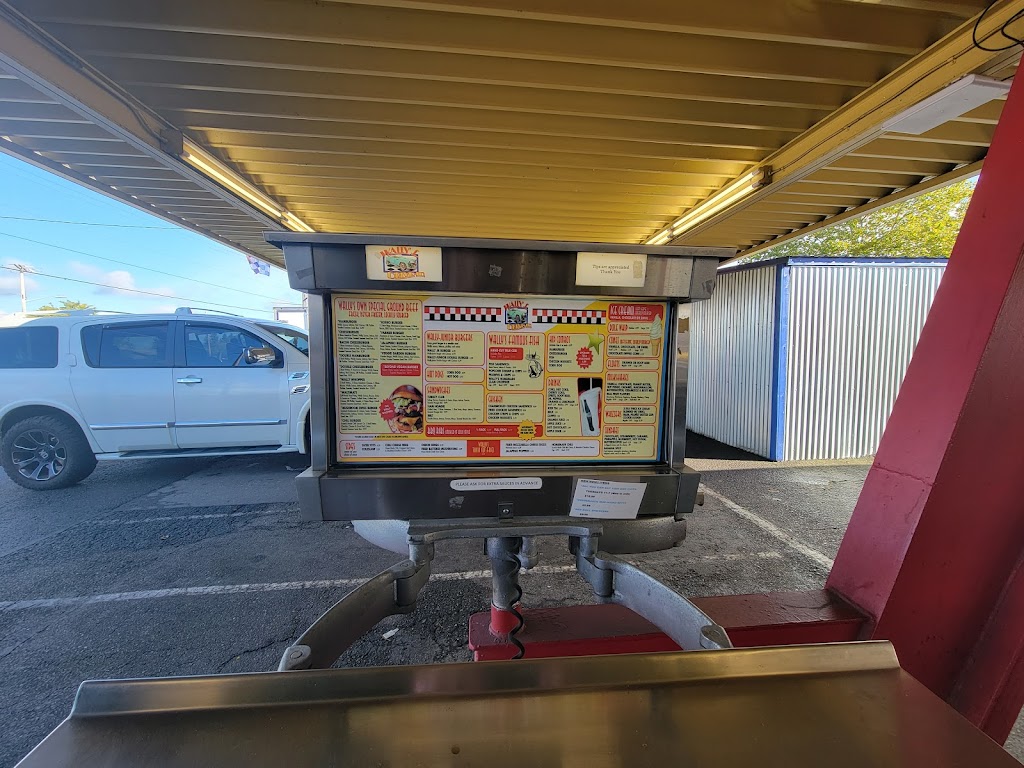 Wallys Drive-In | 282 WA-410, Buckley, WA 98321, USA | Phone: (360) 829-0871