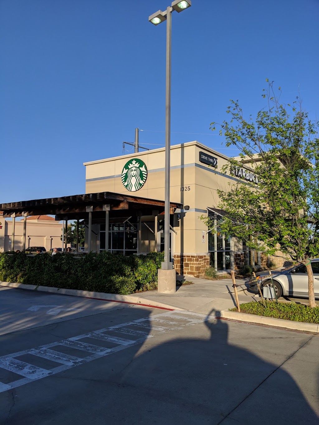 Starbucks | 1325 William D Tate Ave, Grapevine, TX 76051, USA | Phone: (682) 238-9540