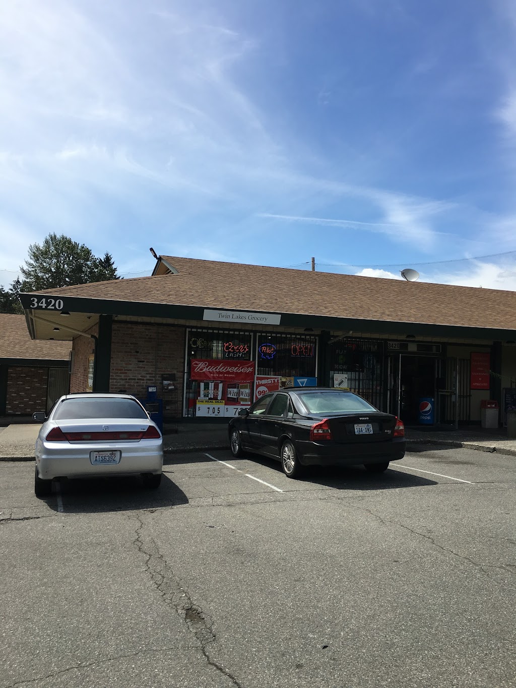 Twin Lakes Grocery | 3420 SW 320th St # B-1, Federal Way, WA 98023, USA | Phone: (253) 754-6373